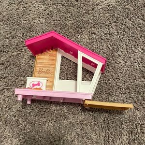 Cute dog house